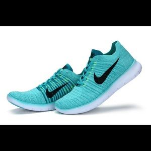 Nike Free rn flynit